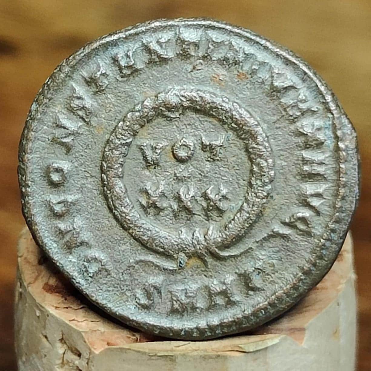 Constantine the great Roman coin with votive wreath reverse, 306-337AD, AE3