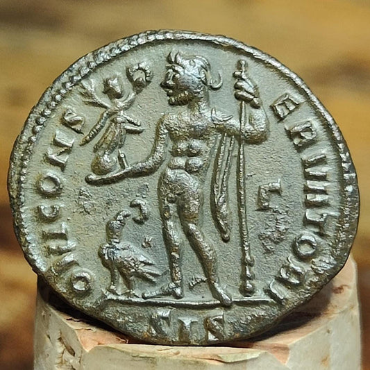 Constantine the Great Roman coin with Jupiter reverse, 306-337AD, ancient Nummus