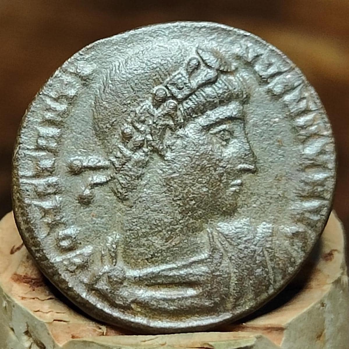 Constantine the great Roman coin with soldiers reverse, 4th century ancient nummus AE3