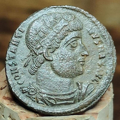 Constantine the Great Roman Coin with Soldiers Reverse, 306-337AD, AE3 nummus