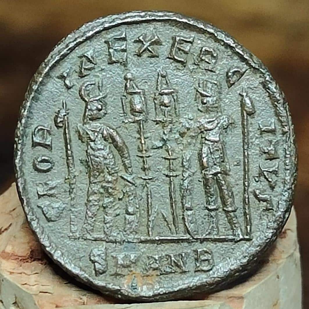 Constantine the Great Roman Coin with Soldiers Reverse, 306-337AD, AE3 nummus