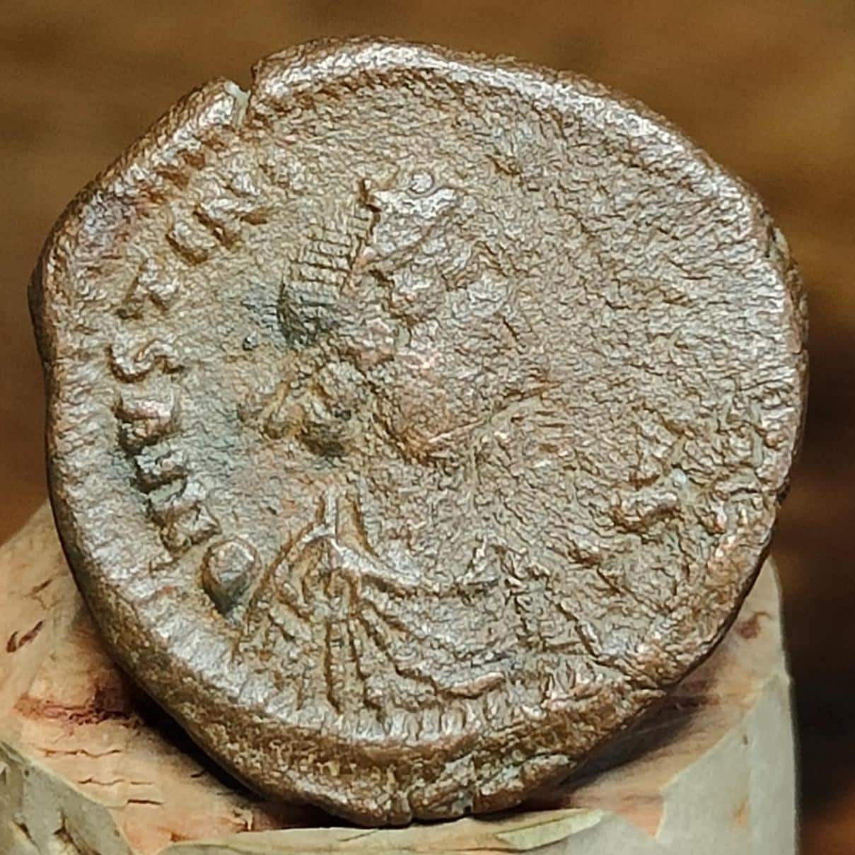 Justinian I Byzantine coin, Authentic Roman Pentanummium 527-565AD, Early Christian