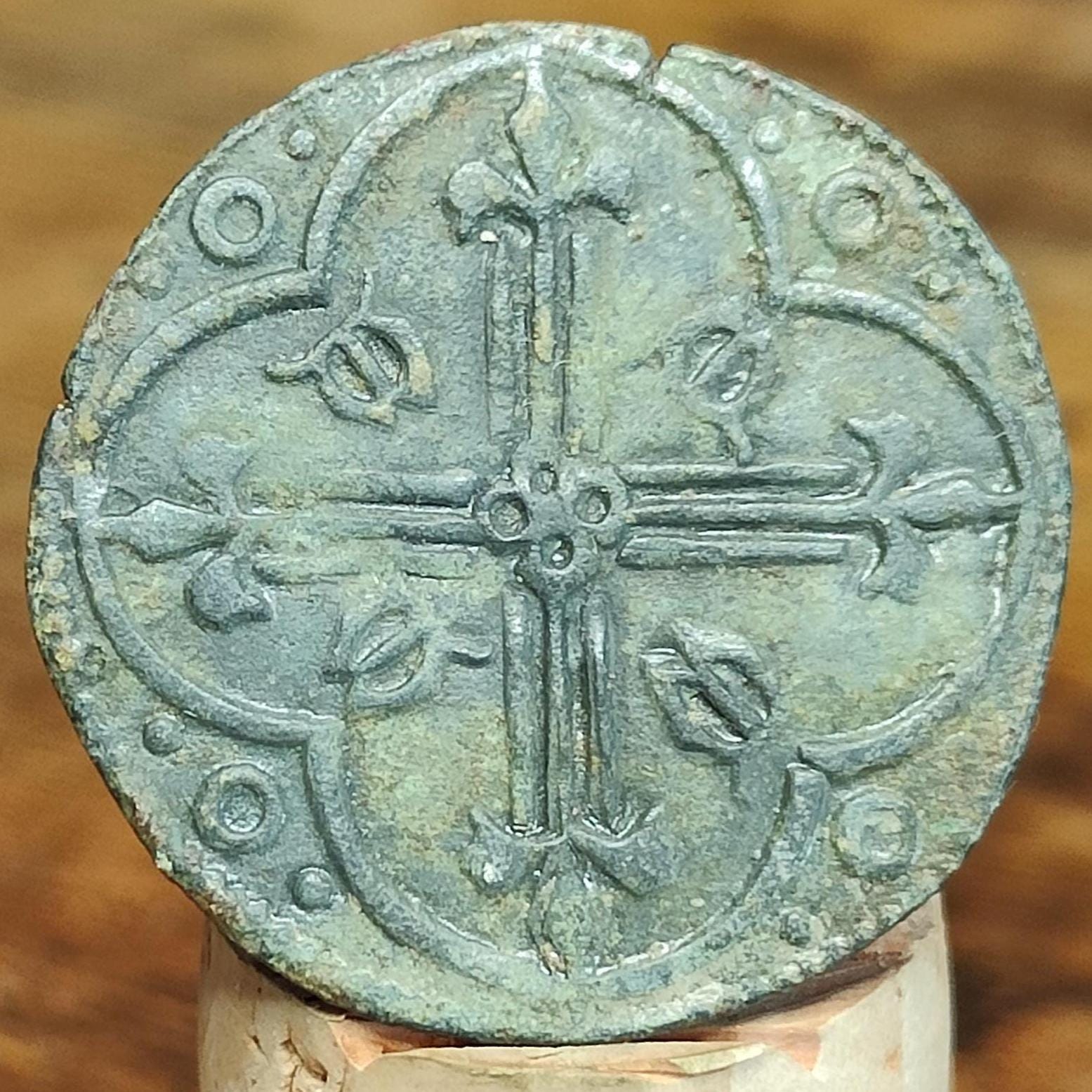 Medieval French Jetton, Shield type token, 600 years old
