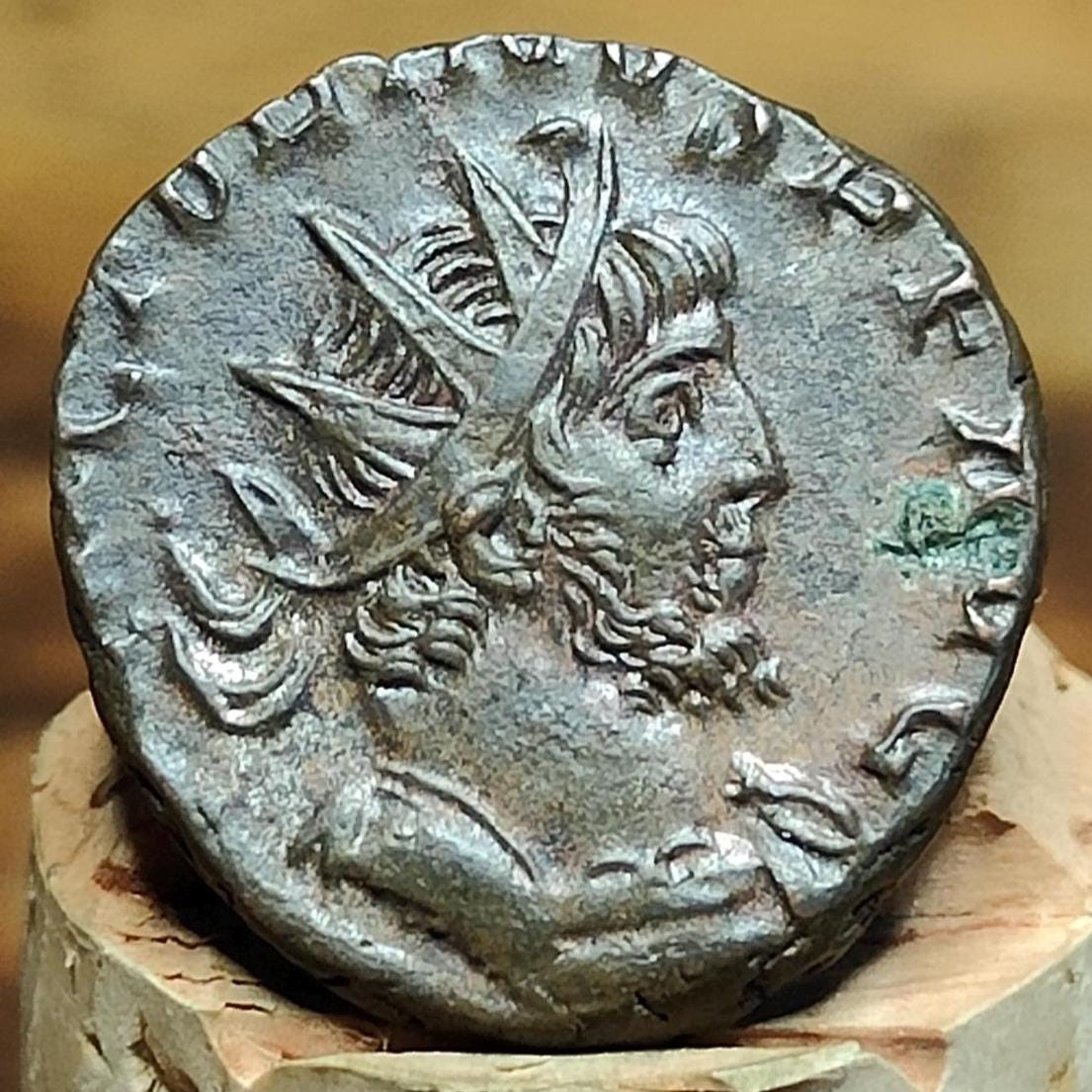 Victorinus Antoninianus, Salus reverse, 268 - 270AD, 3rd century ancient Roman coin