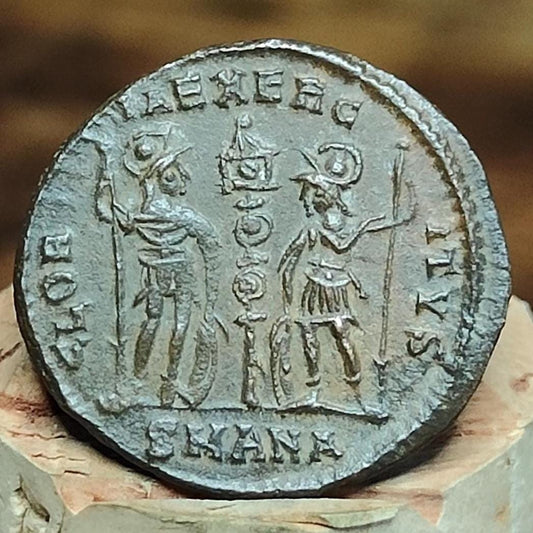 Constantine the Great Roman Coin with Soldiers Reverse, 306-337AD, AE4 nummus