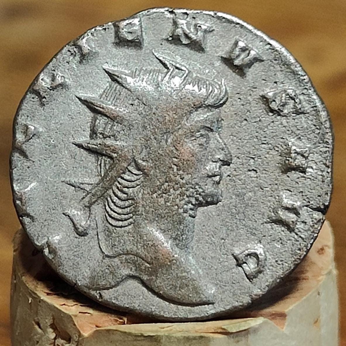 Gallienus Antoninianus, Sol reverse, 253-268AD, 3rd century ancient Roman coin