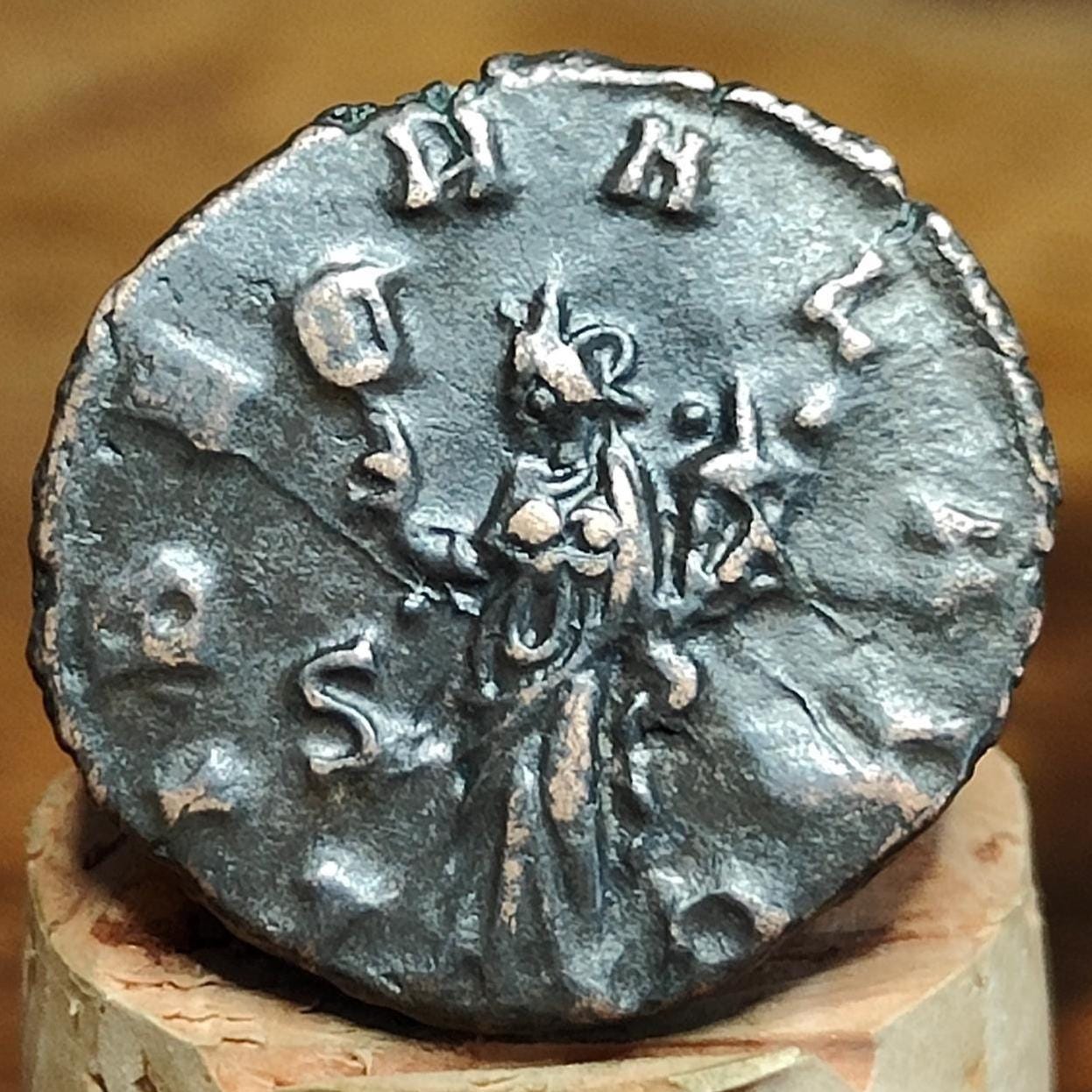Gallienus Antoninianus, Liberalitas reverse, 253-268AD, 3rd century ancient Roman coin