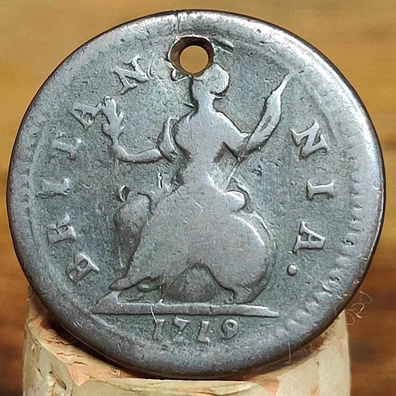 George I Farthing, dated 1719 - Georgian/ US colonial coin