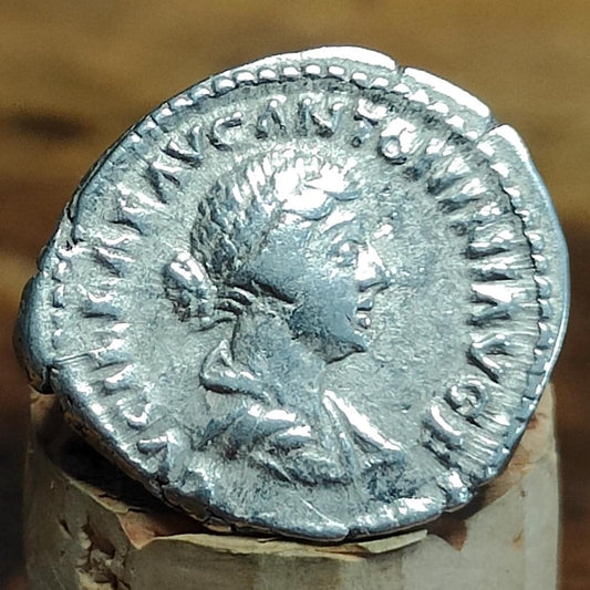 Lucilla Silver Denarius with Concordia reverse, 164-182AD. Ancient roman coin