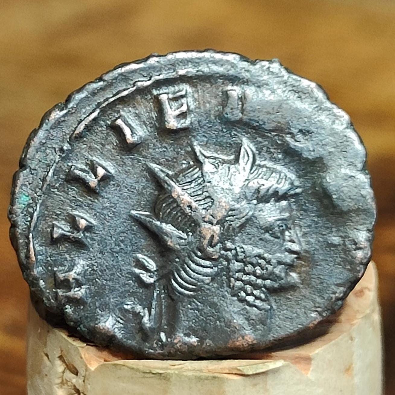 Gallienus Antoninianus, Leatitia reverse, 253-268AD, 3rd century ancient Roman coin