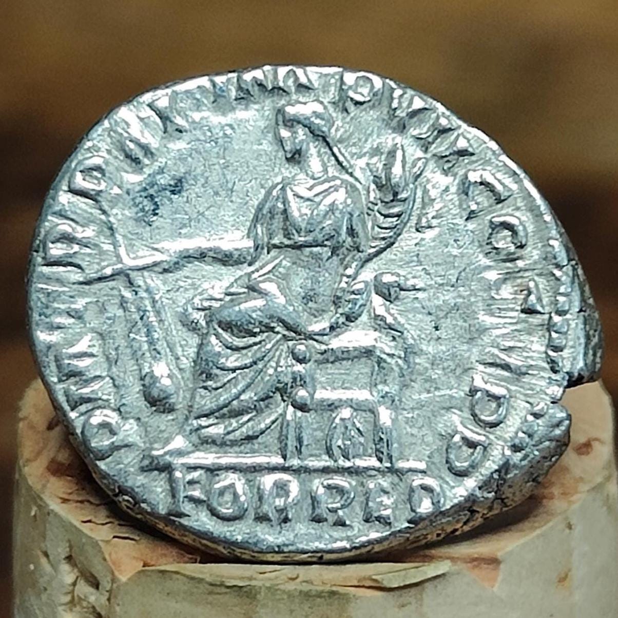 Commodus Silver Denarius with Fortuna reverse, 177-192 AD Ancient roman coin