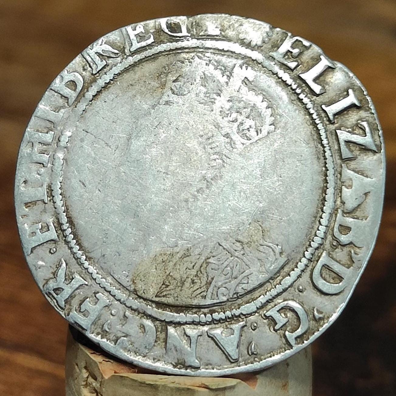 Elizabeth I Shilling from the Battle of Aylesbury Hoard, Tudor hammered silver coin, 1584 - 1586
