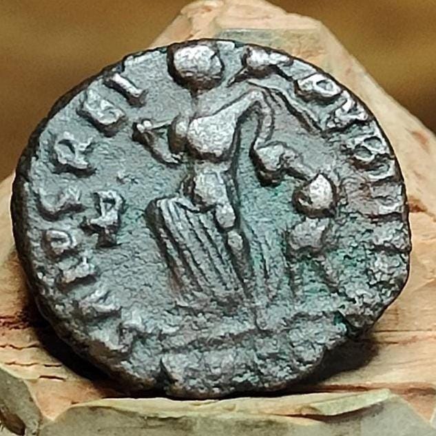 Theodosius II Roman coin with Victory and Captive reverse, 408-423AD, ancient nummus AE4