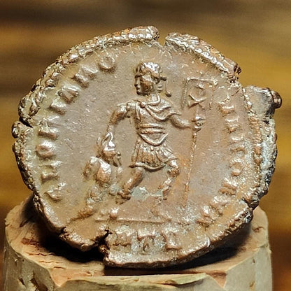 Valentinian I, Captive reverse coin, 364-375AD, ancient Roman Nummus AE3