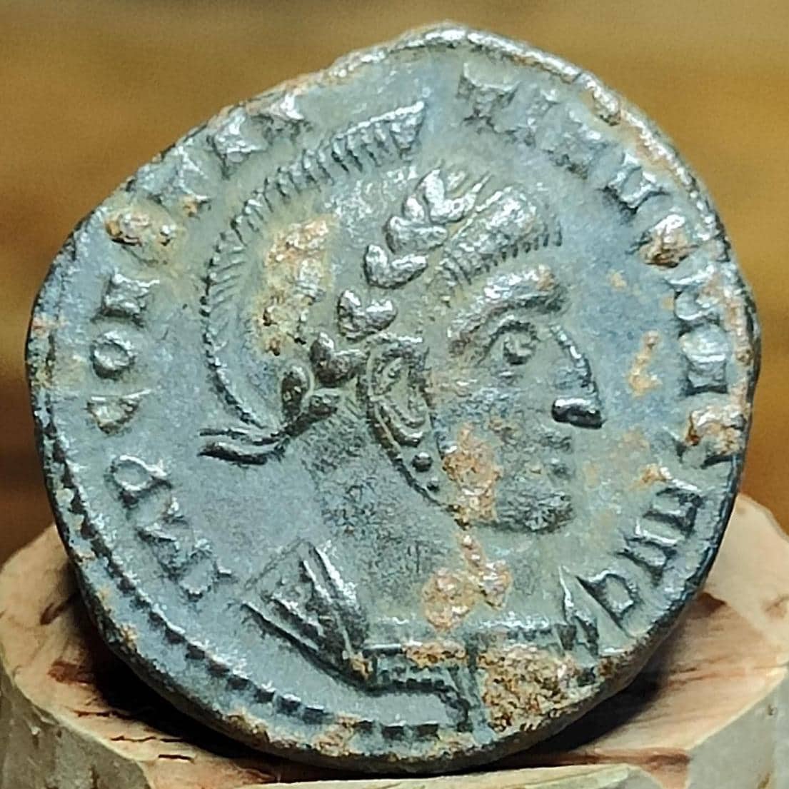 Constantine the Great Roman Coin with Victories Reverse, 306-337AD, AE3 nummus