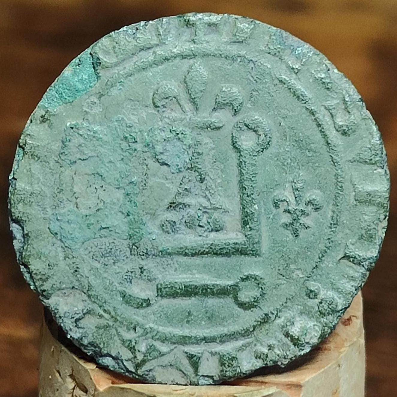 Medieval French Tournai Jetton, Chatel Tournois type token, 600 years old