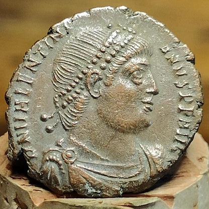 Valentinian I, Victory reverse coin, 364-375AD, ancient Roman Nummus AE3