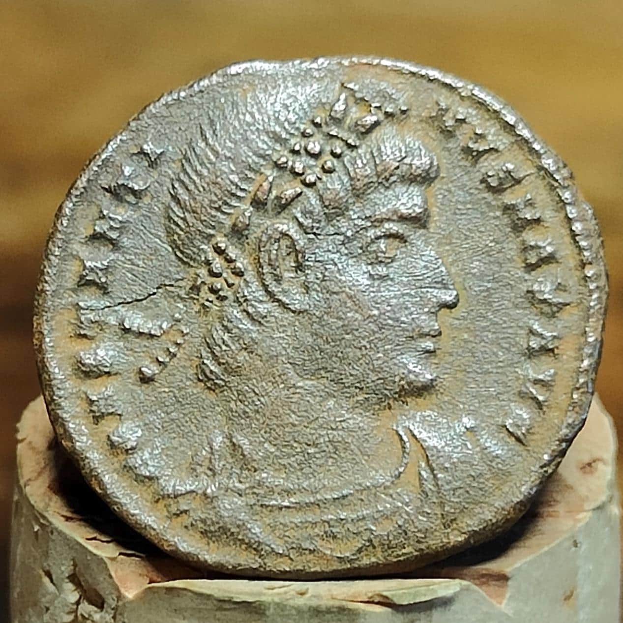 Constantine the Great Roman Coin with Soldiers Reverse, 306-337AD, AE3 nummus