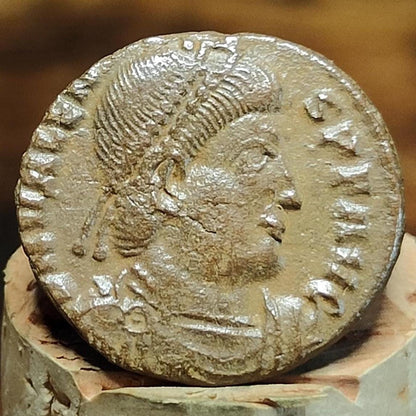 Valens Roman coin with Captive reverse, 364-375AD, high grade AE3 ancient Nummus