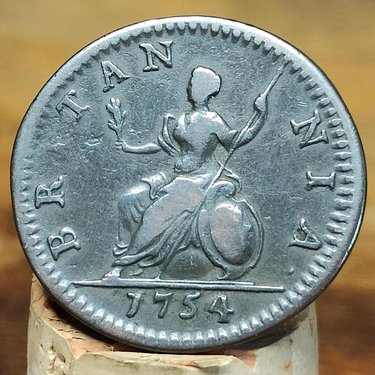 George II Farthing, dated 1754 - Georgian/ US colonial coin