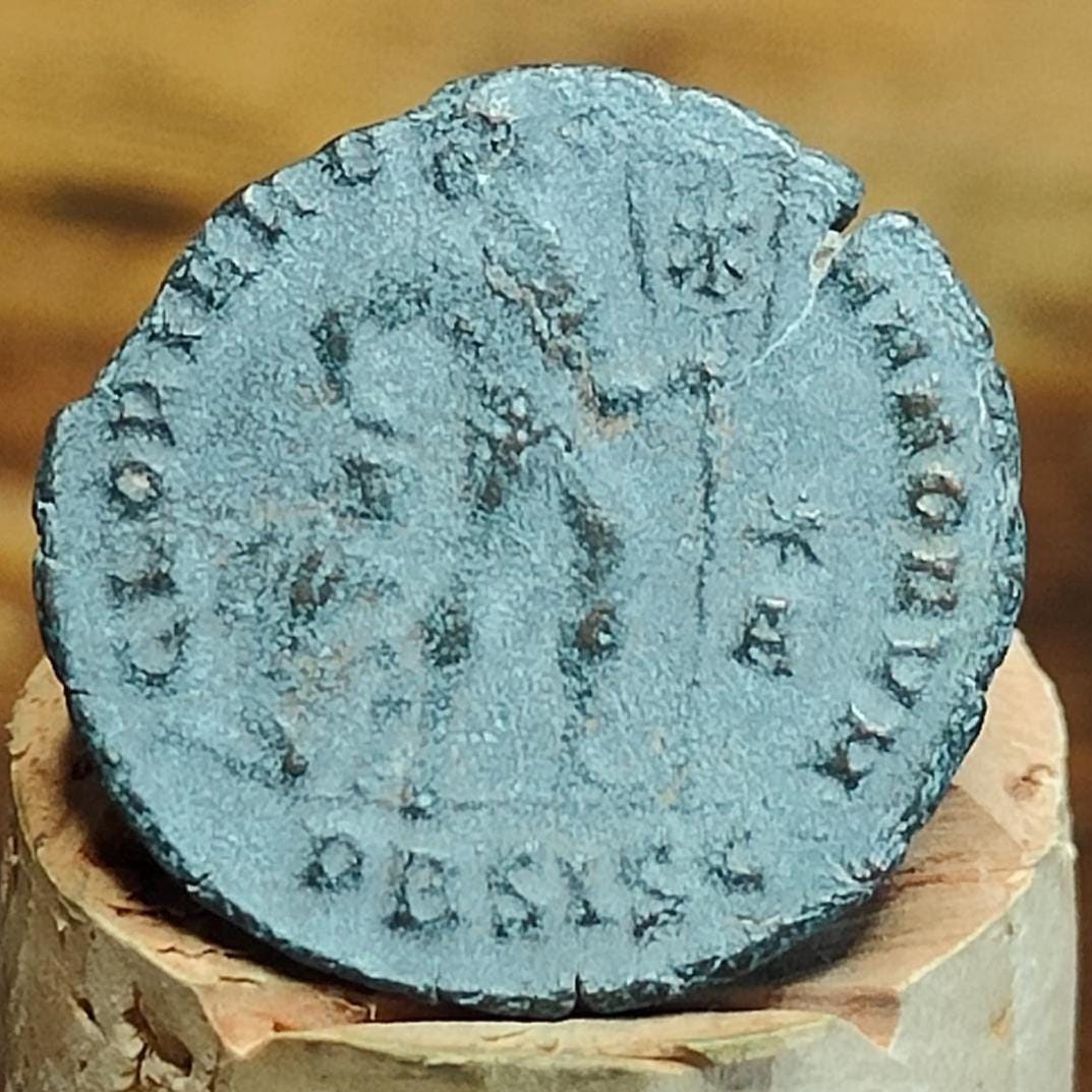 Valens Roman coin with Captive reverse, 364-375AD, high grade AE3 ancient Nummus