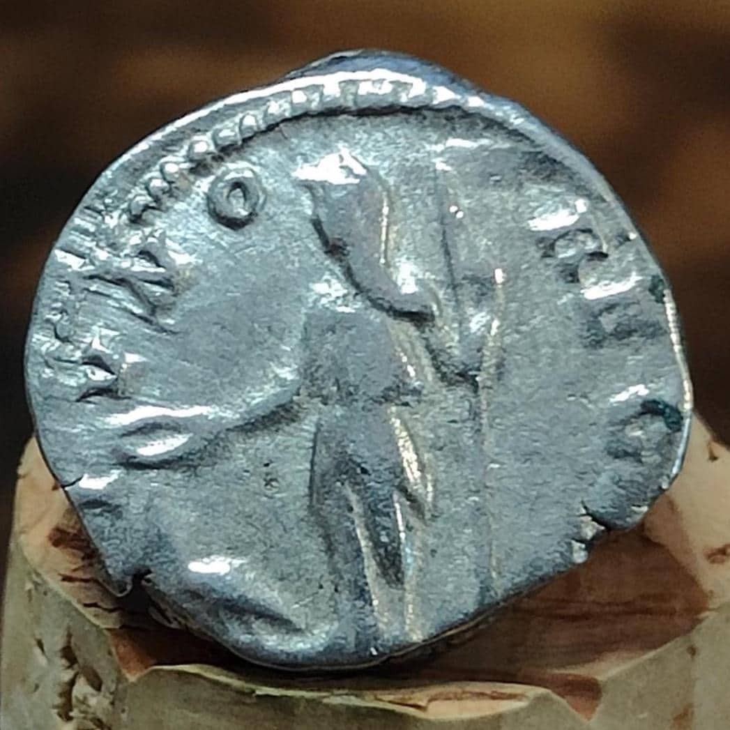 Julia Domna Silver Denarius with Juno reverse, 193-211AD Ancient roman coin