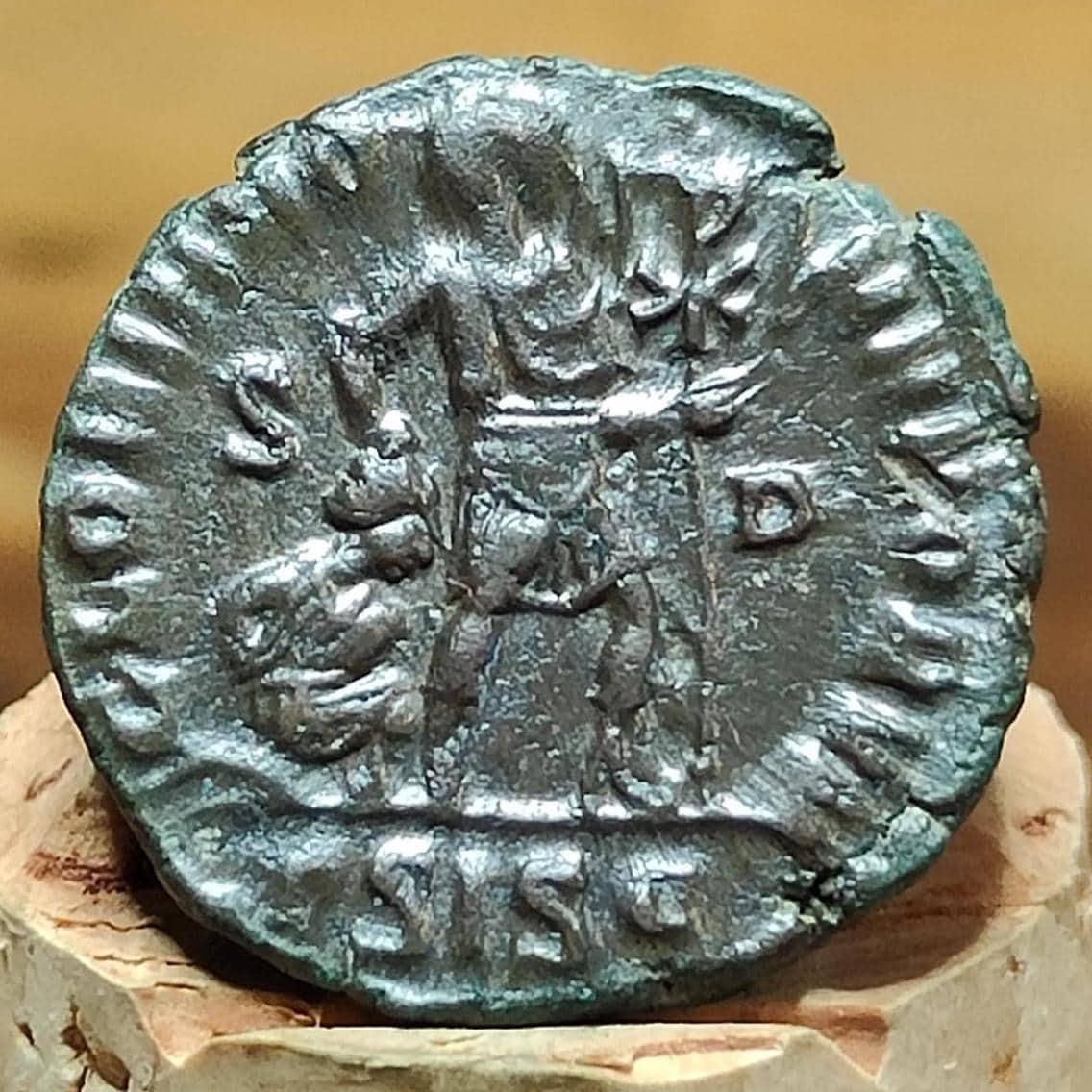 Gratian coin with Captive reverse, 367-383AD, ancient Roman nummus AE3