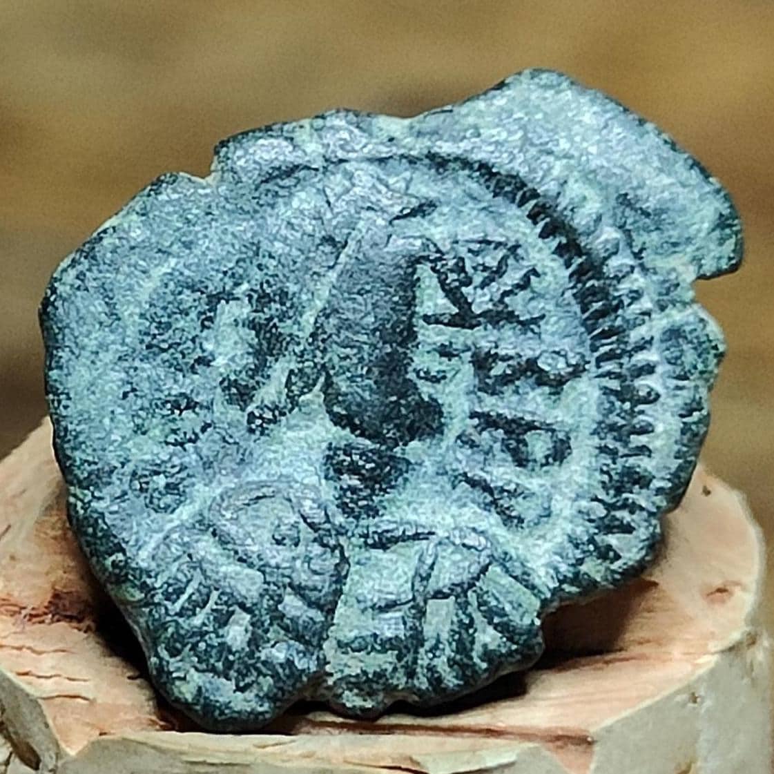 Justinian I Byzantine coin, Authentic Roman Pentanummium 527 - 565AD, Early Christian - VPUKcoins