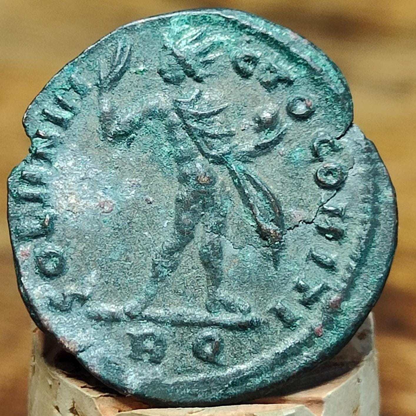 Licinius Roman coin with Sol reverse, high grade ancient Follis - VPUKcoins