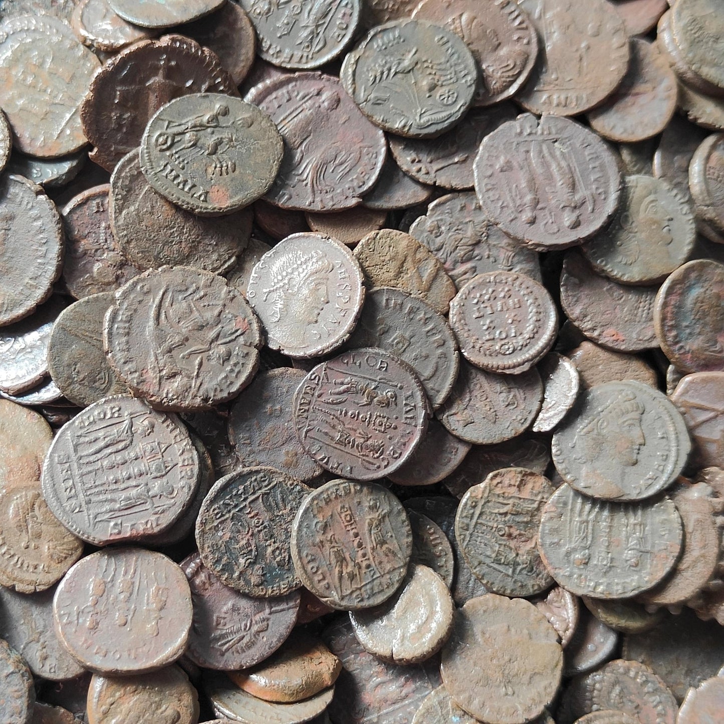 Lots of Roman coins available in Bulk, ancient Nummus from the Constantine era - VPUKcoins