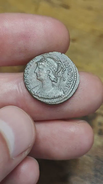 Roman commemorative coin with constantinopolis reverse, ancient  Nummus