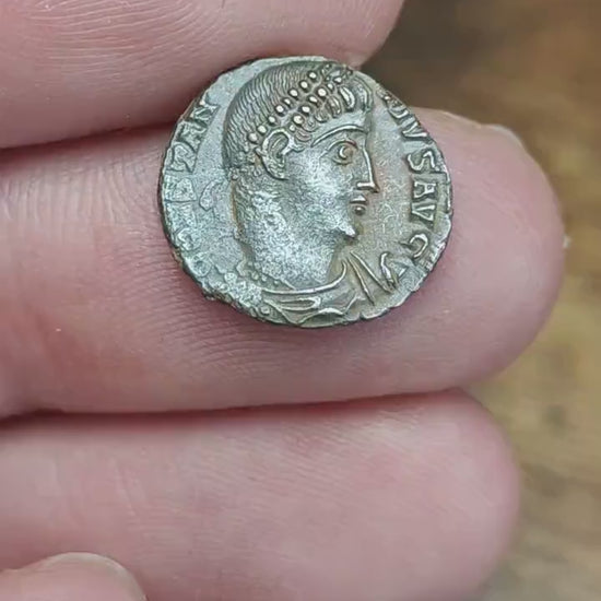 Constantius II Roman coin with Soldiers reverse, high grade ancient Nummus