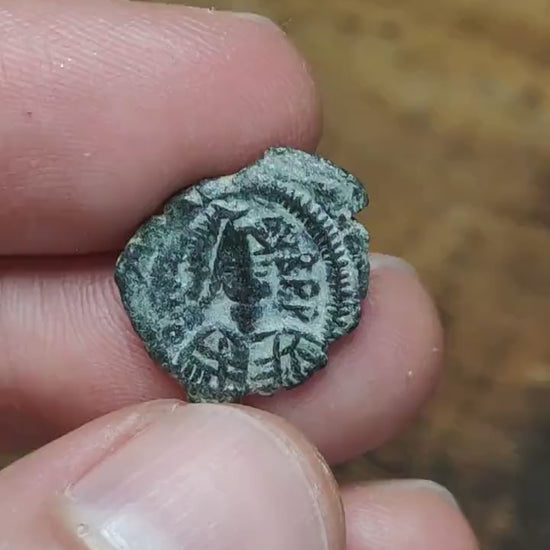 Justinian I Byzantine coin, Authentic Roman Pentanummium 527-565AD, Early Christian