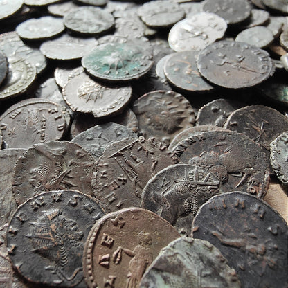 Roman coins, 3th century ancient Antoninianus and Nummus - VPUKcoins