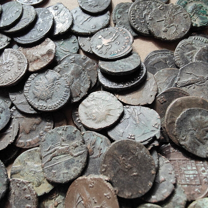 Roman coins, 3th century ancient Antoninianus and Nummus - VPUKcoins
