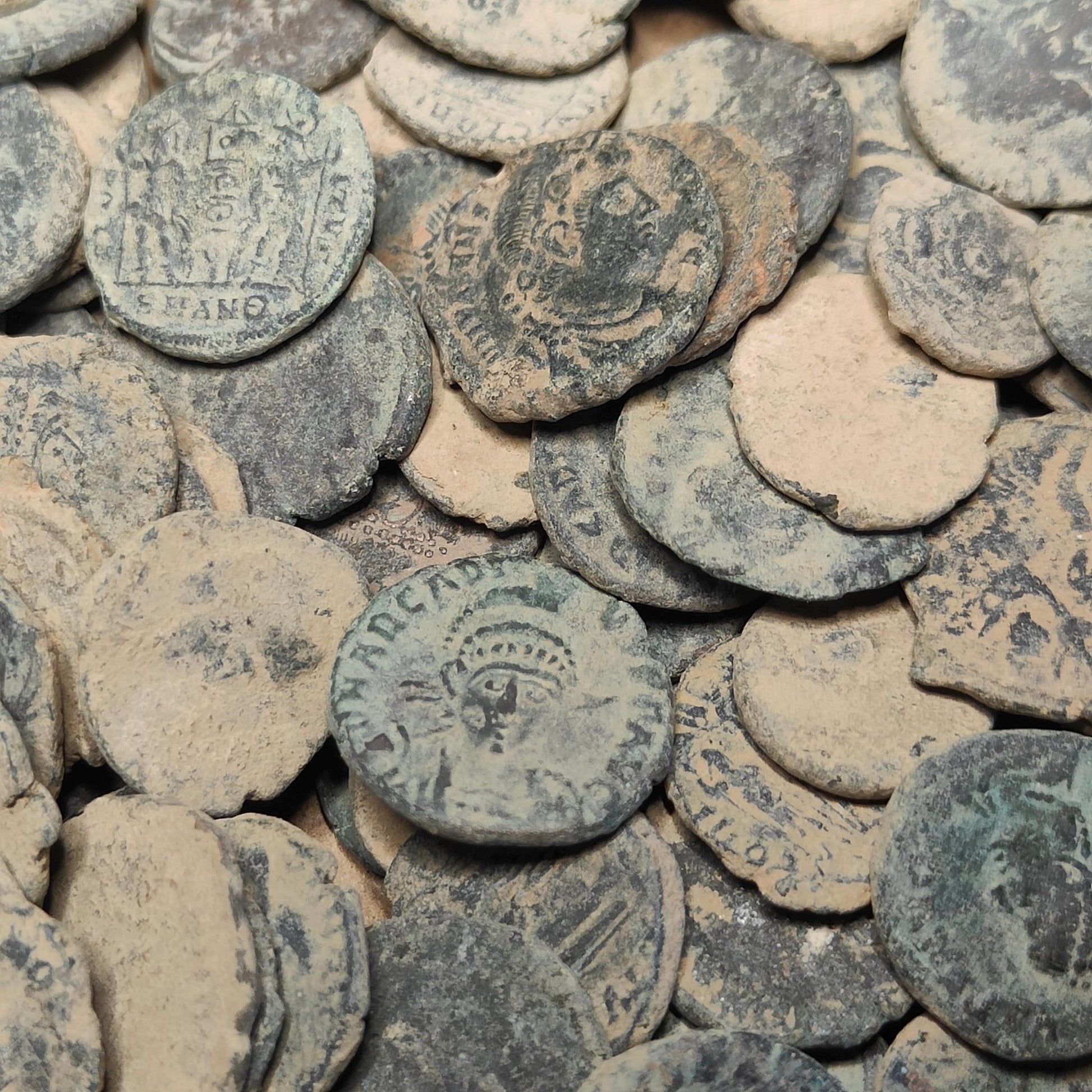 Top grade uncleaned Roman coins, ancient Nummus for restoration - VPUKcoins